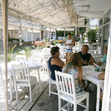 Family Hotel White House Pomorie Eksteriør bilde