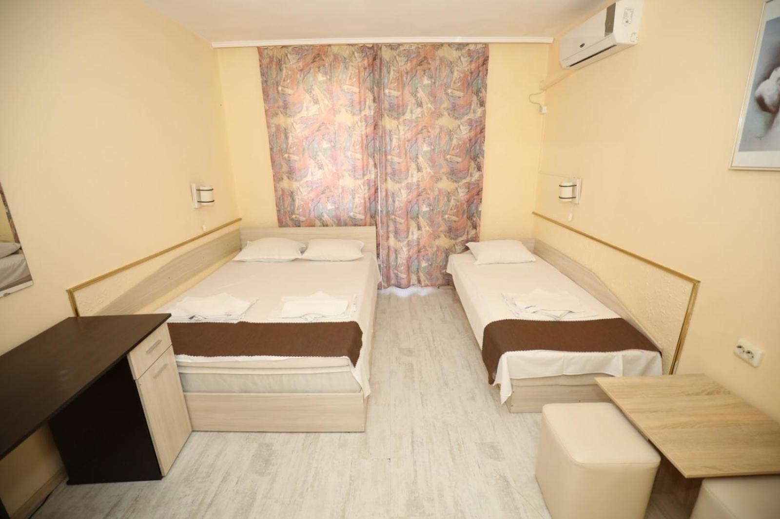 Family Hotel White House Pomorie Eksteriør bilde